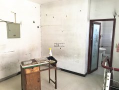 成功出租中山公园风景城门口商铺